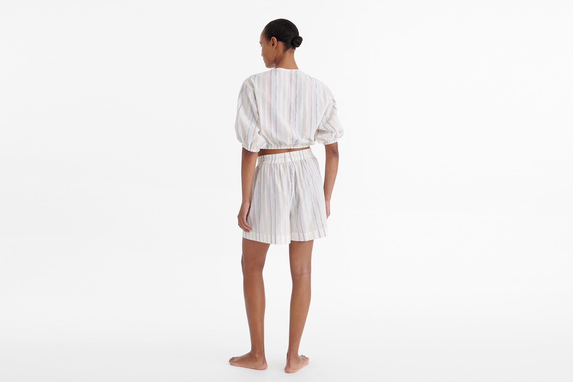 Neda Shorts Standardansicht NaN